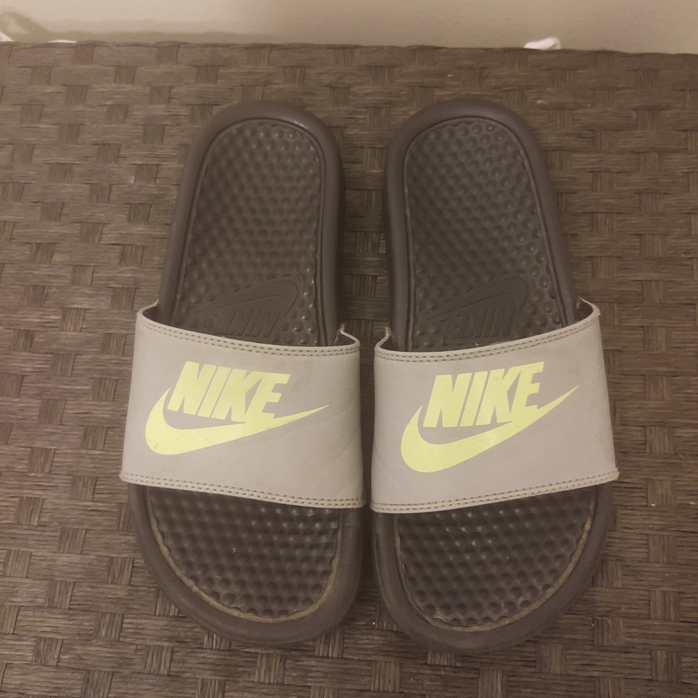 Flip flops
